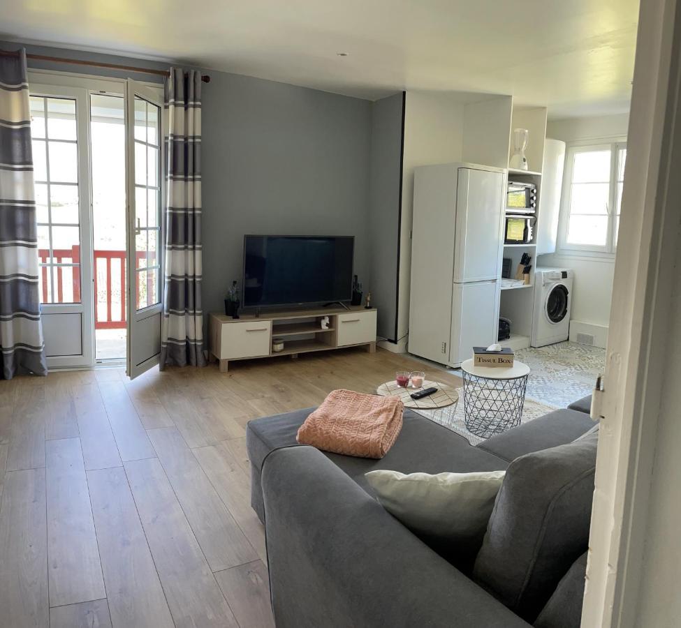 Appartement Vue Sur La Rhune Sare Exteriör bild